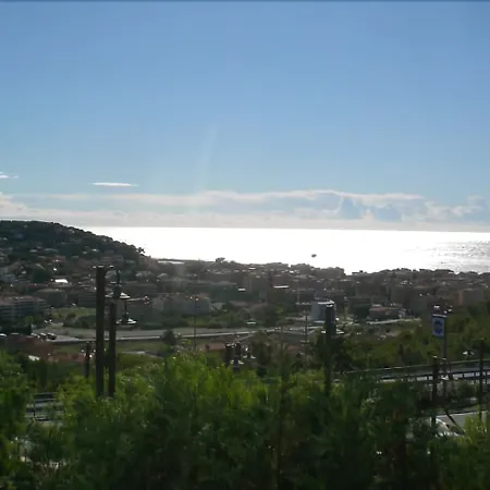 Villaggio Colombo Nuova Gestione Lägenhetshotell Marina dʼAndora