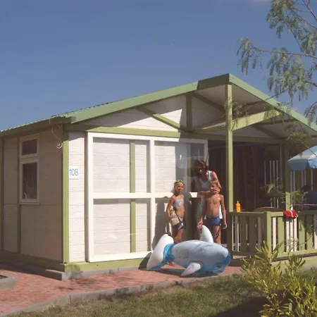 Apartahotel Villaggio Colombo Nuova Gestione Marina dʼAndora