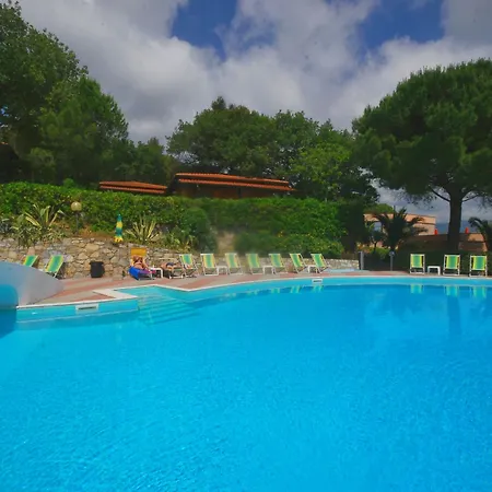 Villaggio Colombo Nuova Gestione 3*