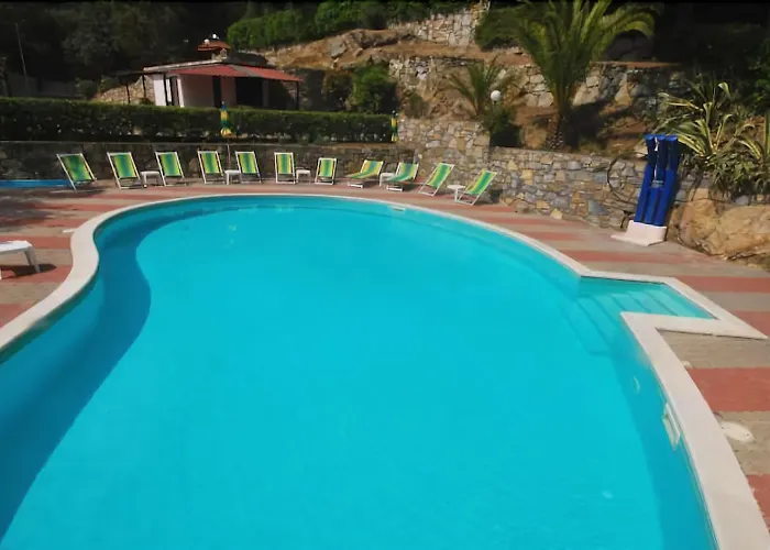 מלון דירות Villaggio Colombo Nuova Gestione 3*