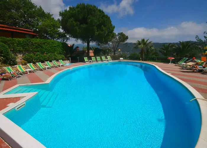 Villaggio Colombo Nuova Gestione Marina dʼAndora